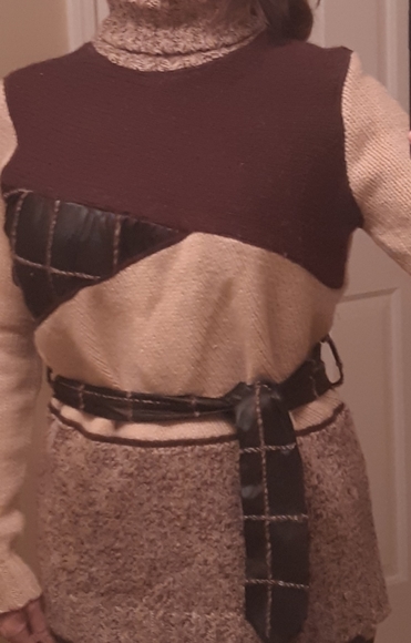 Crossing Pointe Patch Sweater - Size Sml - Picture 9 of 11